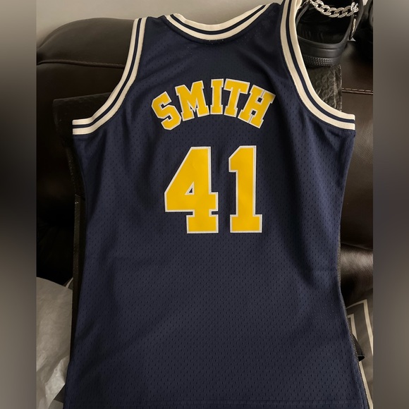 M&N x Bel-Air Road Jersey - Picture 3 of 3